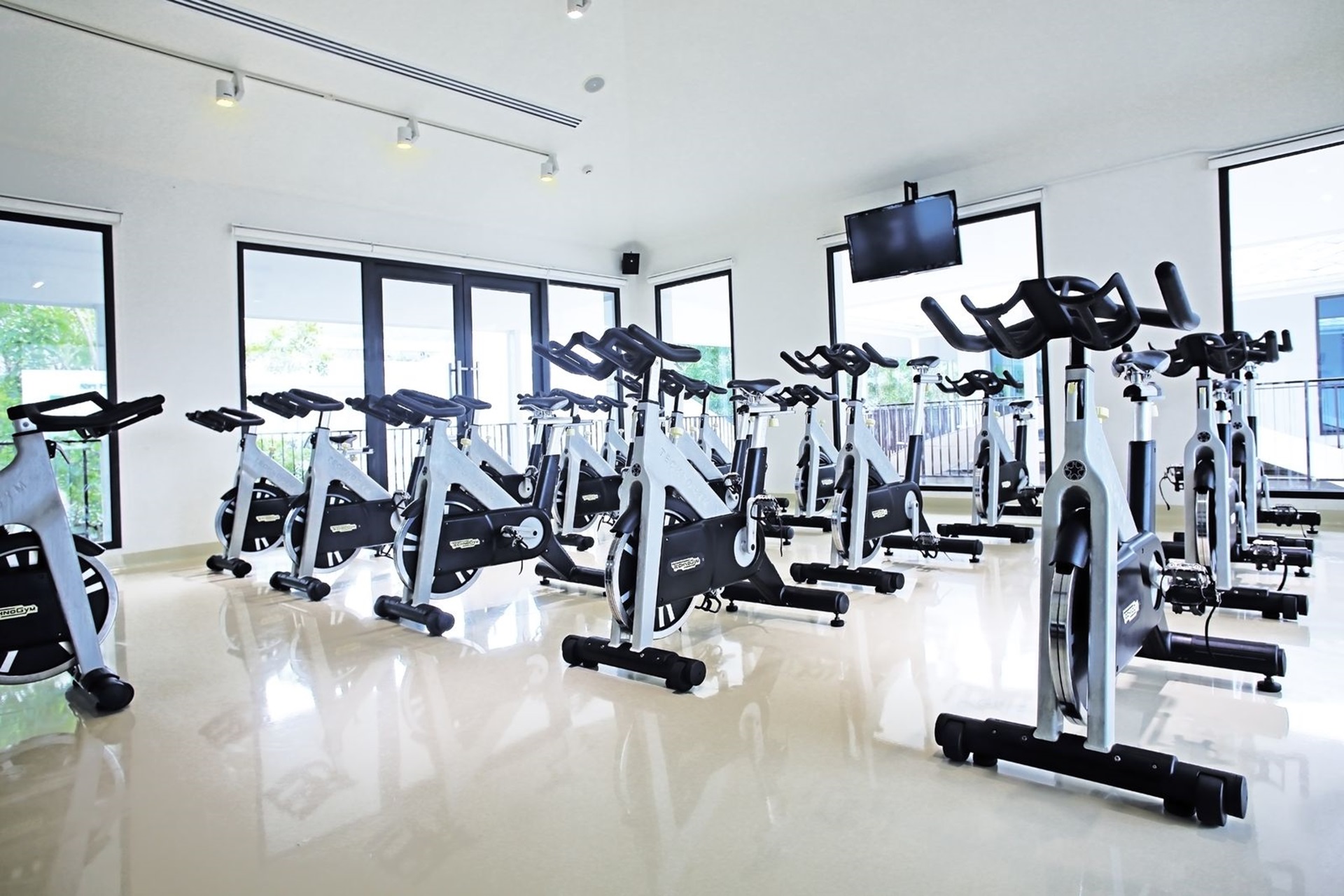 Thanyapura-Health-Sports-Resort-Phuket-Spinning-8