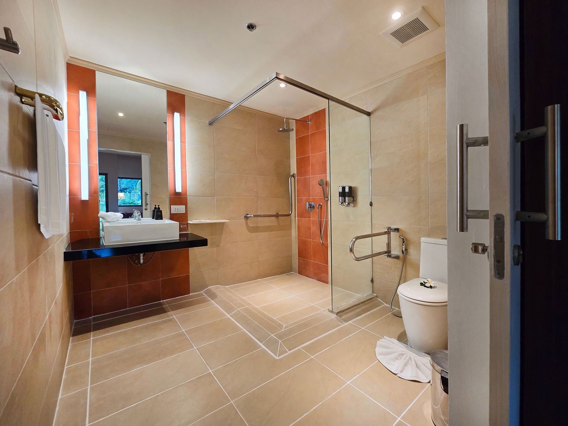 Thanyapura-sports-health-resort-hotel-room-10