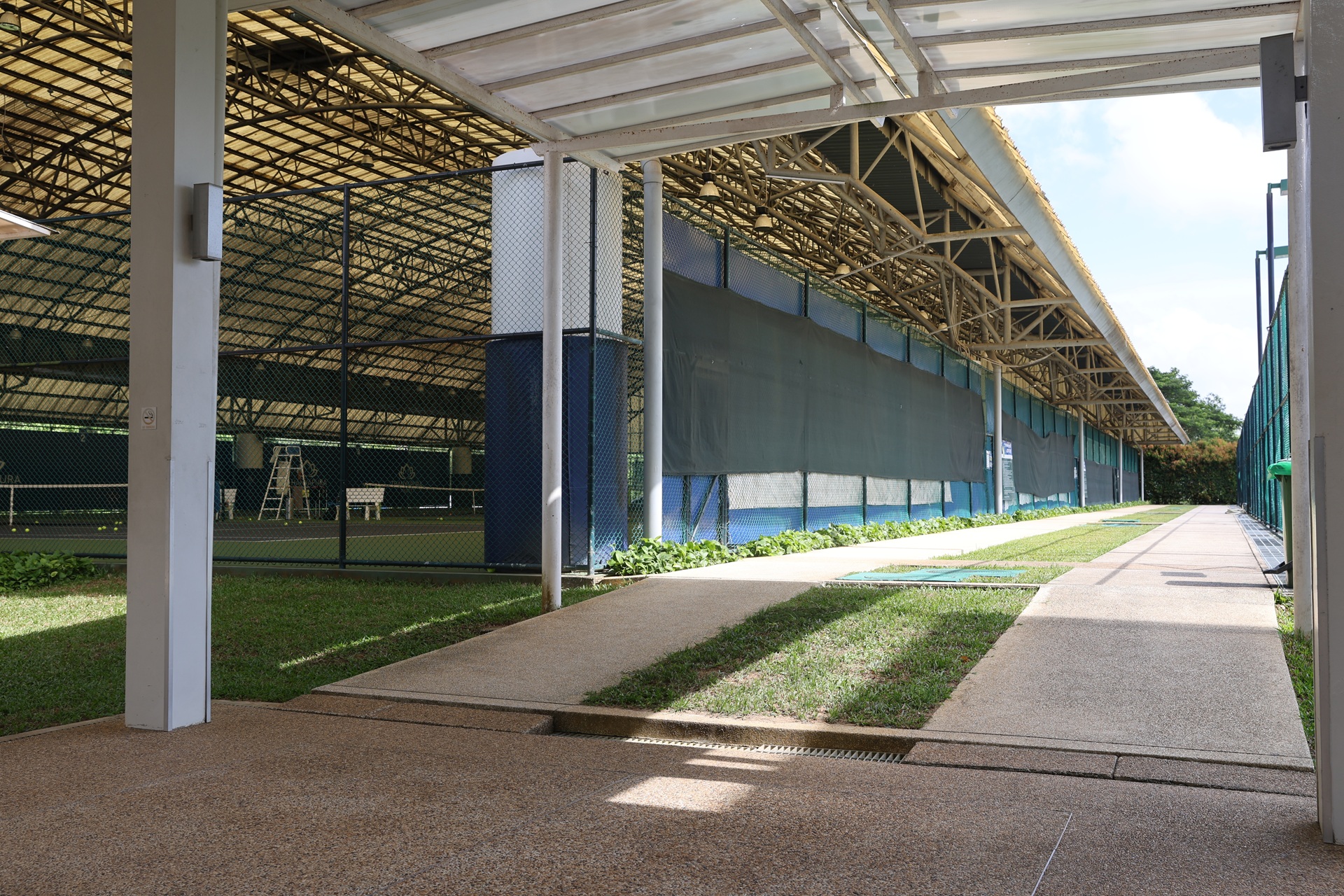Thanyapura-Health-Sports-Resort-Phuket-paralympic-slope-walk-way-1