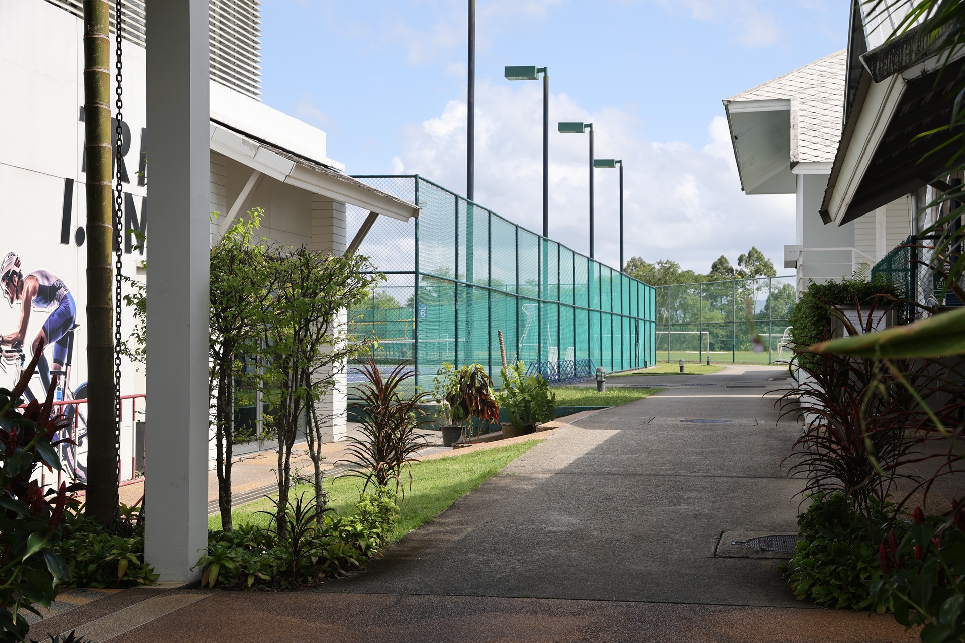 Thanyapura-Health-Sports-Resort-Phuket-paralympic-slope-walk-way-3