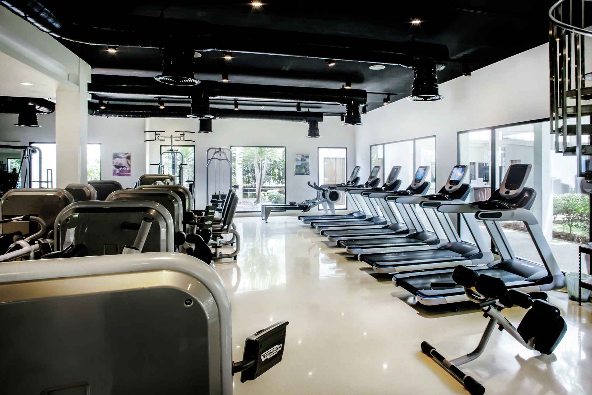 Thanyapura_Health_Sports_Resort_Phuket_fitness-gym-cardio zone 1