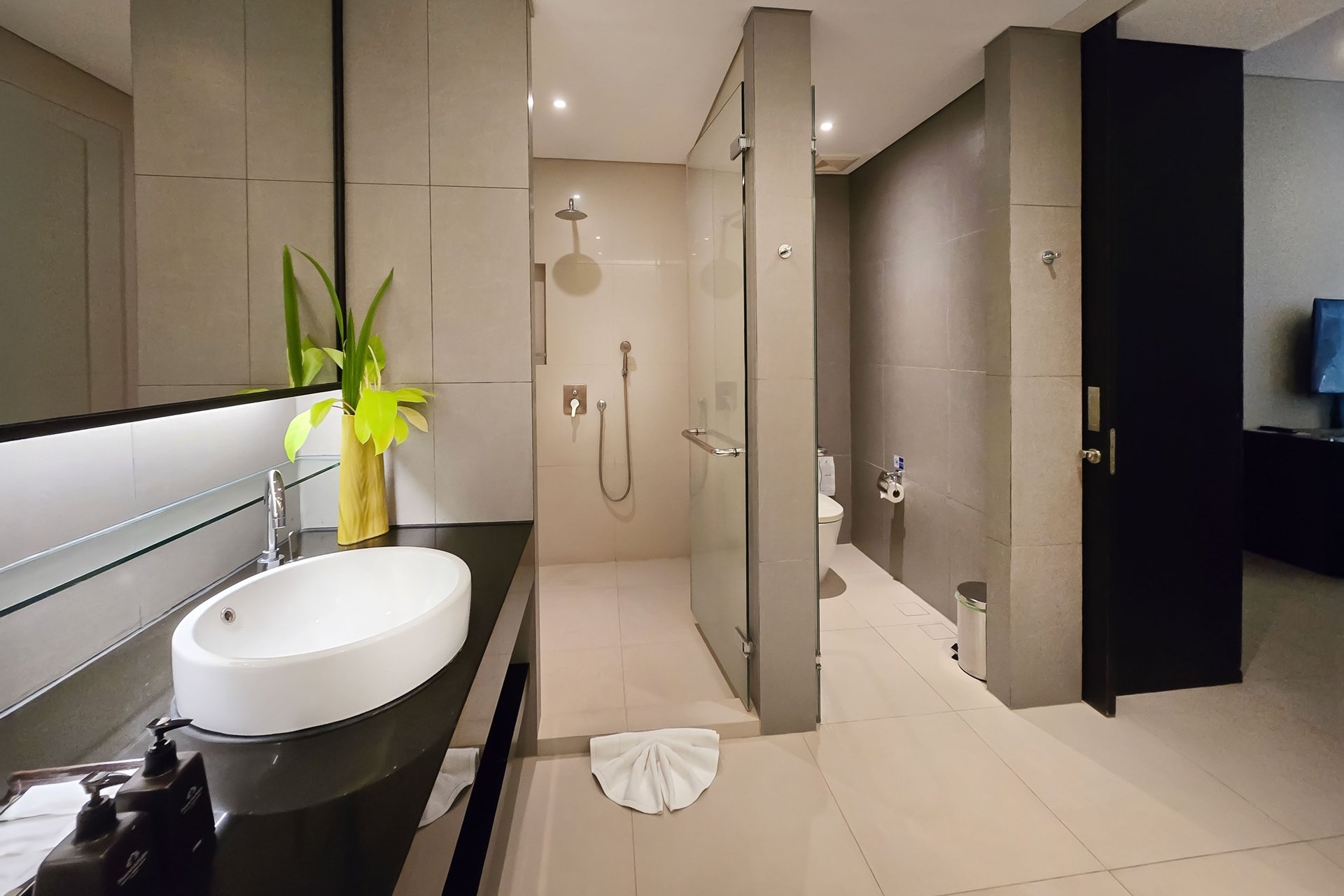 Thanyapura-Health-Sports-Resort-Phuket-Room-6